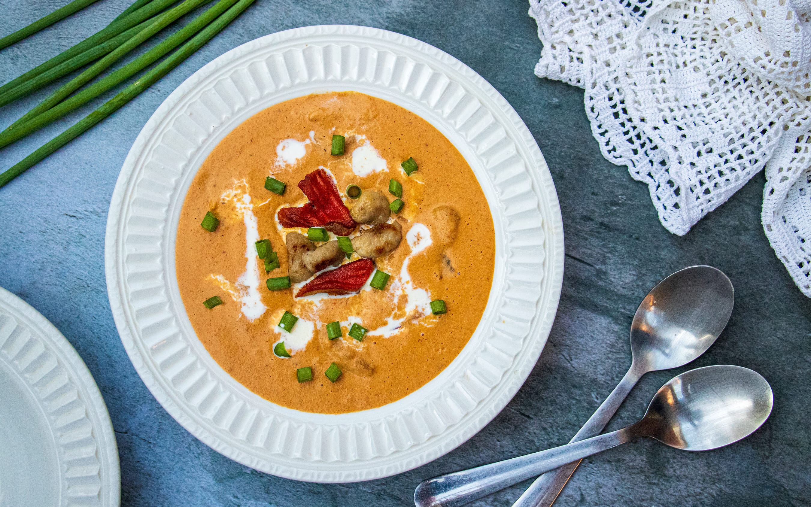 LOBSTER BISQUE - VEGAN, ONE POT RECIPE - Plant Based Relationship